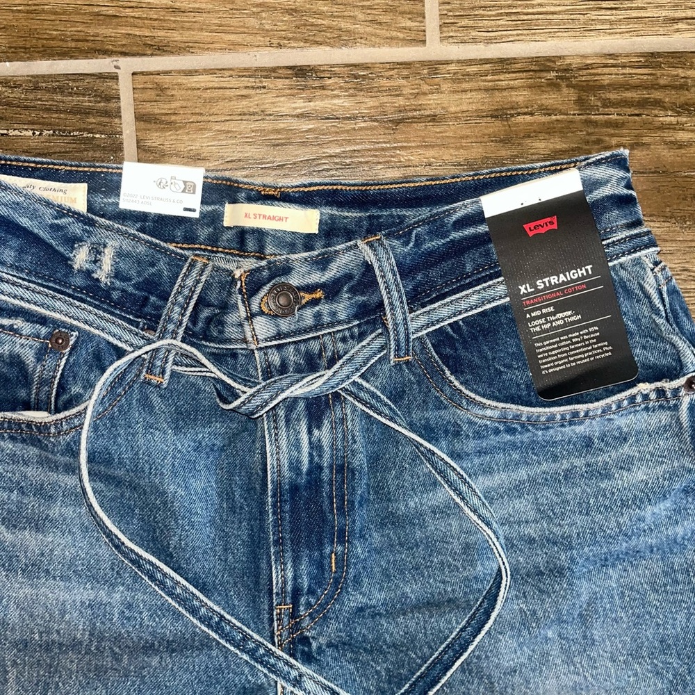 NWT Levi's XL Straight-Leg Jeans women’s size 27 x 29 - Picture 5 of 6
